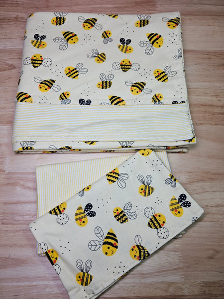 Bees Receiving Blanket Set